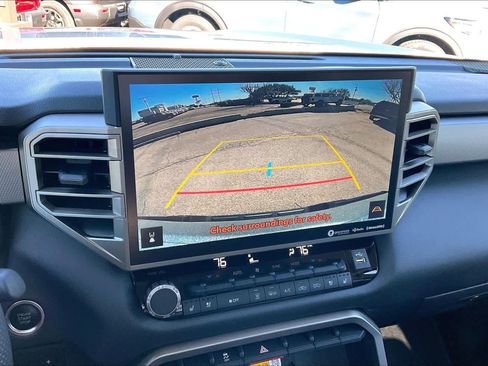 Used 2024 Toyota Tundra Limited image 26