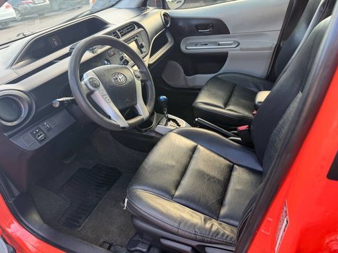 Used 2012 Toyota Prius C Four FWD image 16