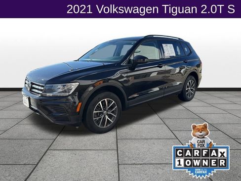 Used 2021 Volkswagen Tiguan S image 1