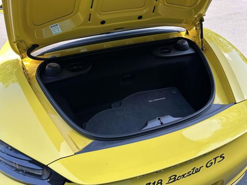 Used 2019 Porsche 718 Boxster GTS RWD image 12