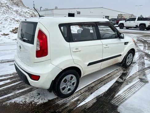 Used 2013 Kia Soul image 6
