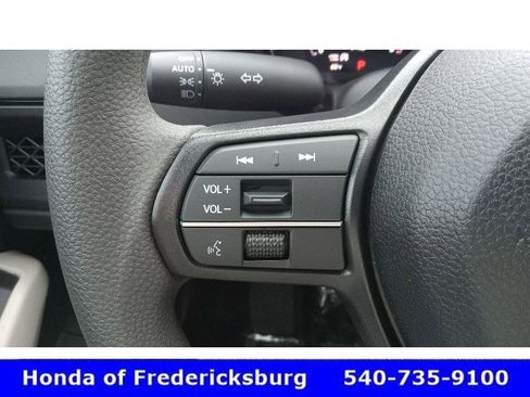 Used 2025 Honda Accord SE image 14