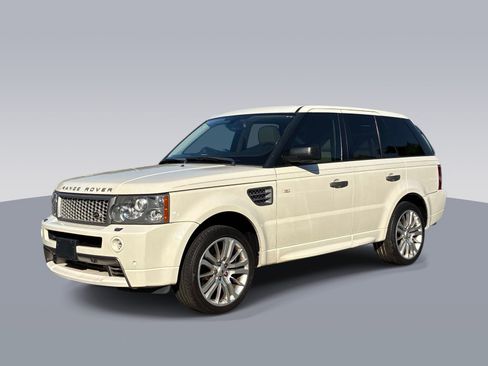 Used 2009 Land Rover Range Rover Sport Supercharged AWD/4WD image 3