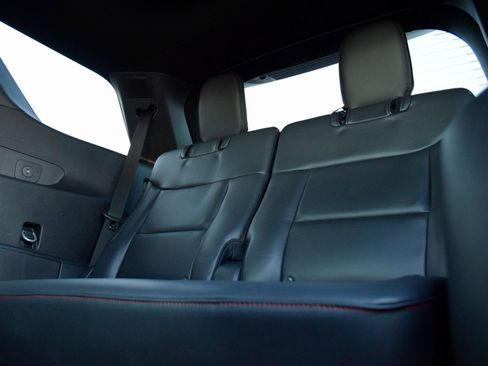 Certified 2025 Ford Explorer ST image 21