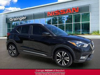 Used 2019 Nissan Kicks SR w/ Exterior Electronics Package FWD video 1