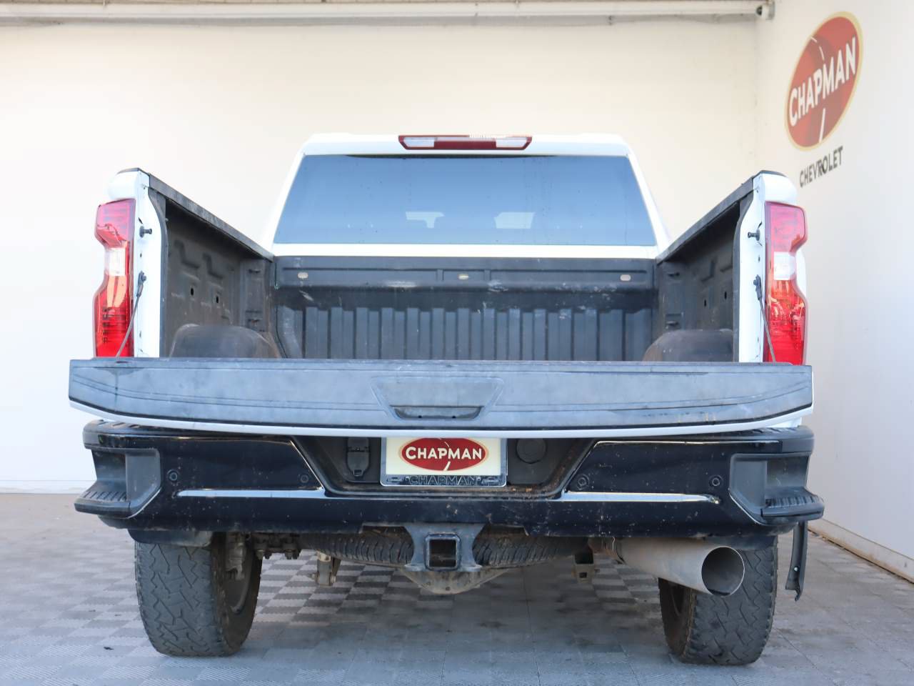 Used 2024 Chevrolet Silverado 2500 Custom w/ Custom Value Package AWD/4WD image 4