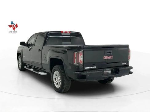Used 2018 GMC Sierra 1500 SLT w/ All Terrain Package AWD/4WD image 6