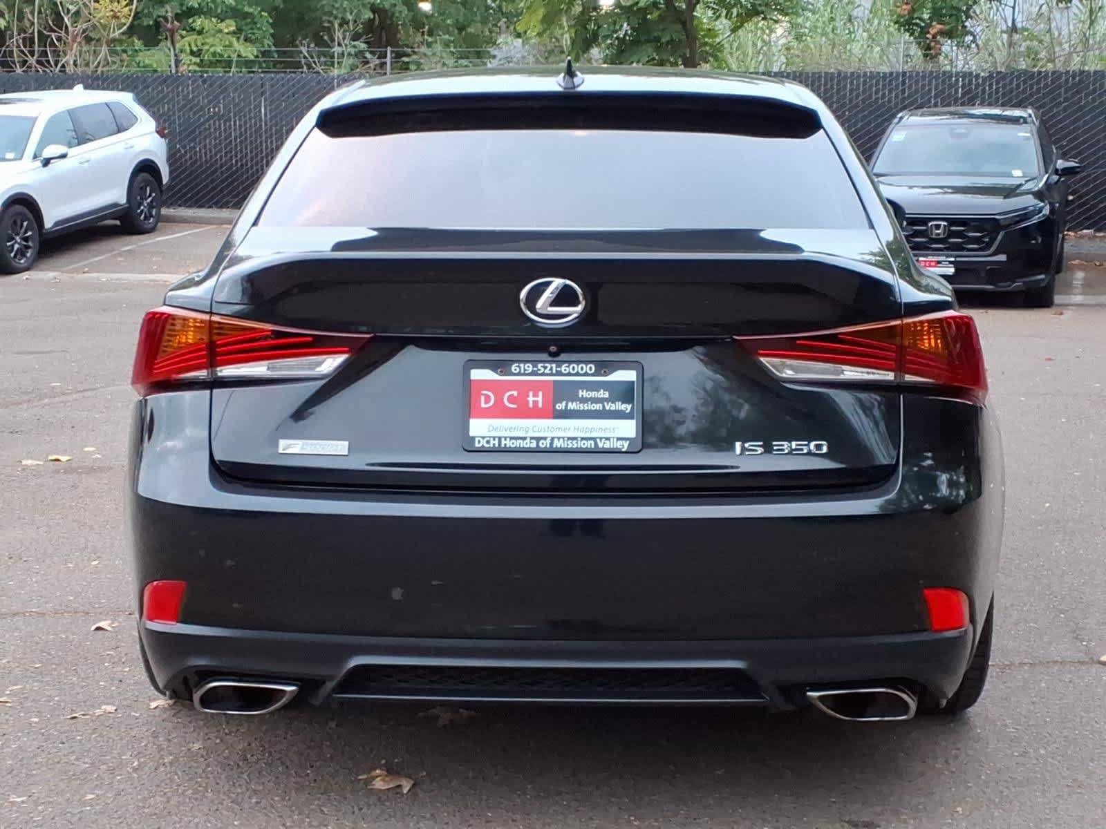 Used 2020 Lexus IS 350 F Sport w/ F Sport Package RWD image 5