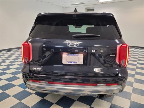 Used 2024 Hyundai Palisade Calligraphy image 6