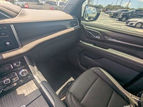 Used 2024 GMC Yukon Denali RWD image 18
