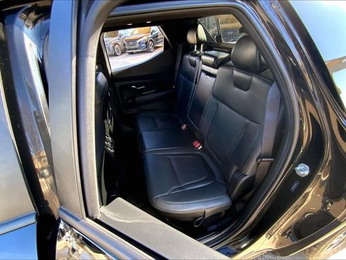 Used 2025 Hyundai Santa Cruz SEL image 21