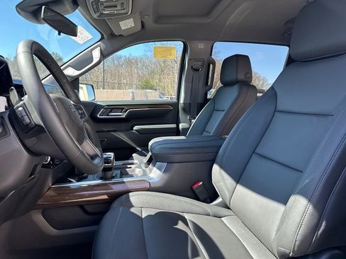 New 2026 Chevrolet Silverado 1500 LT Trail Boss w/ Convenience Package II AWD/4WD image 34