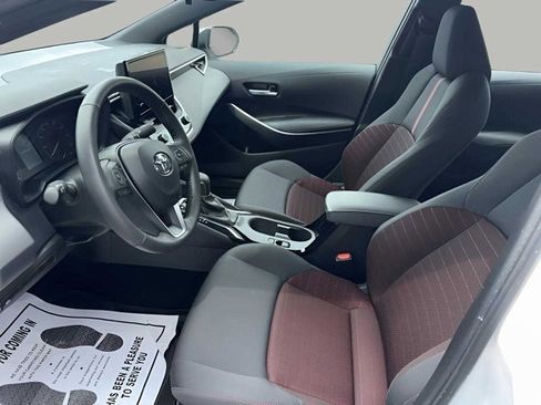 Used 2024 Toyota Corolla SE image 7