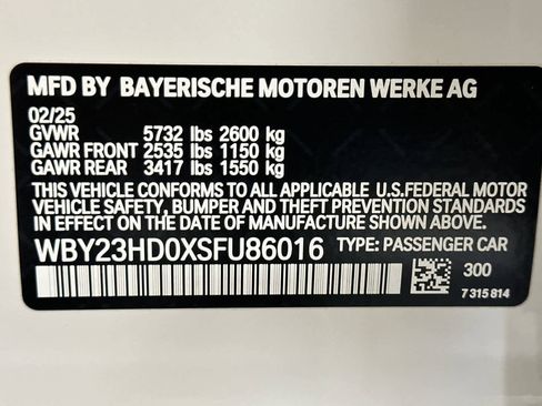 Used 2025 BMW i4 eDrive40 w/ Premium Package image 26