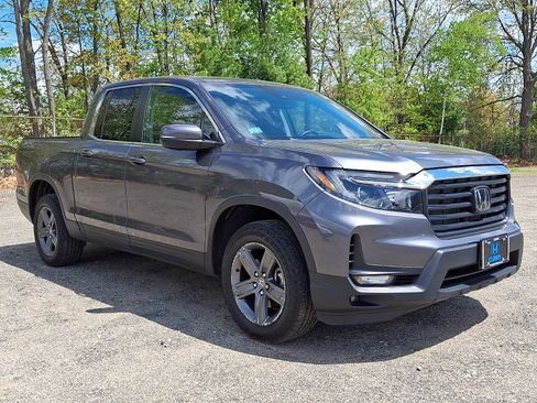 Used 2023 Honda Ridgeline RTL image 2