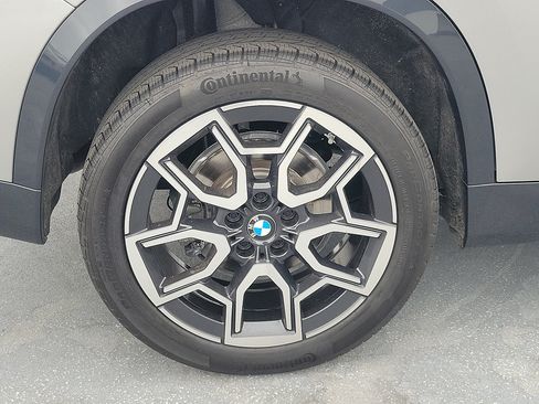 Used 2025 BMW X1 xDrive28i w/ Convenience Package AWD/4WD image 6