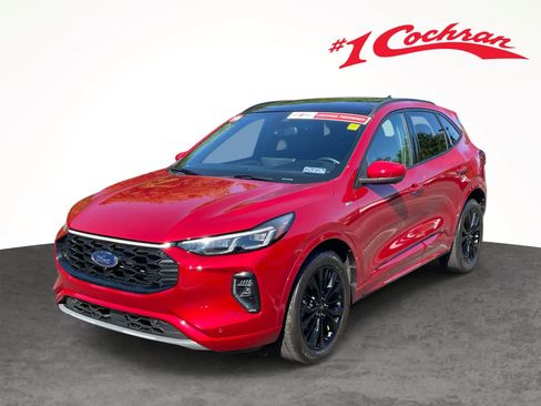 Used 2023 Ford Escape ST-Line Elite w/ Premium Technology Package AWD/4WD image 11
