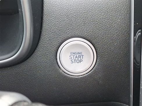 Used 2022 Hyundai Santa Cruz SEL image 22