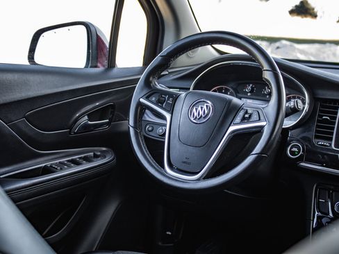 Used 2019 Buick Encore Preferred image 30