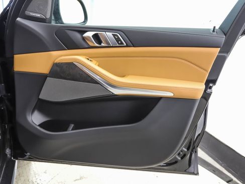 New 2026 BMW X5 xDrive50e image 29