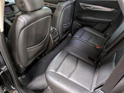 Used 2019 Cadillac XT5 Luxury image 27