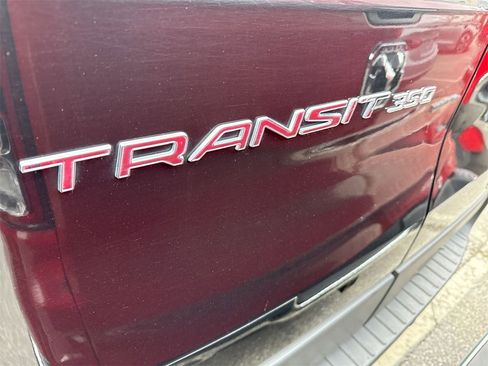 Used 2022 Ford Transit 350 XLT image 5