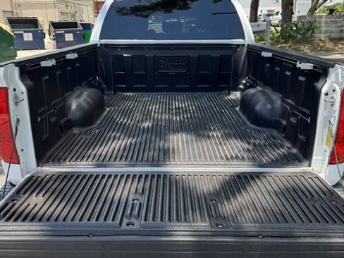 Used 2019 Toyota Tundra SR AWD/4WD image 7