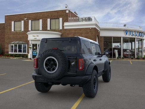 New 2025 Ford Bronco Badlands w/ Sasquatch Package image 8