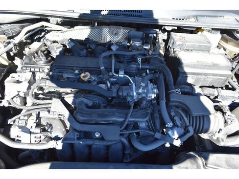 Used 2024 Toyota Corolla LE image 7