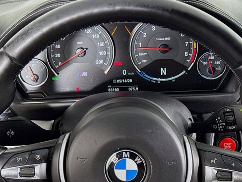 Used 2019 BMW M4 Coupe w/ Competition Package RWD image 19