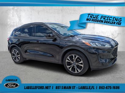 Used 2022 Ford Escape SE w/ SE Sport Appearance Package