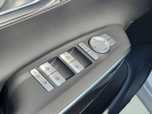New 2026 Genesis GV70 2.5T AWD/4WD image 17