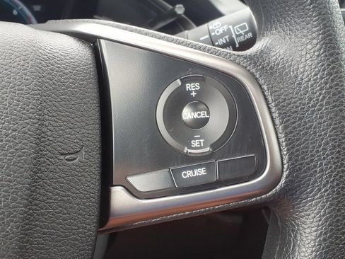 Used 2018 Honda Civic EX image 9