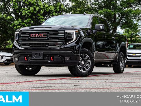 Used 2025 GMC Sierra 1500 AT4 AWD/4WD image 2
