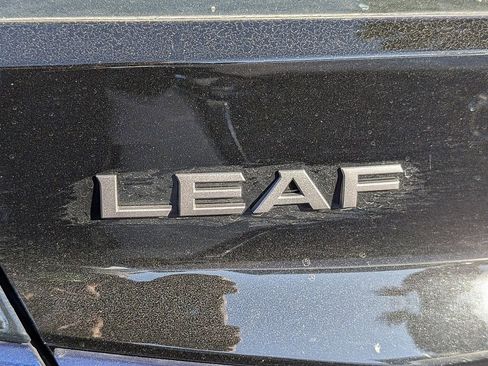 Used 2023 Nissan Leaf S image 10