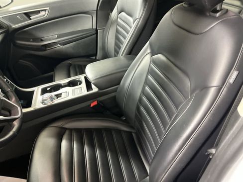 Used 2024 Ford Edge SEL image 15
