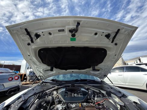 Used 2020 Nissan GT-R Premium w/ Premium Interior Package image 3