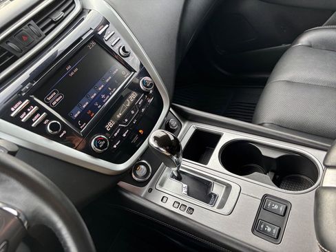 Used 2021 Nissan Murano SL image 21