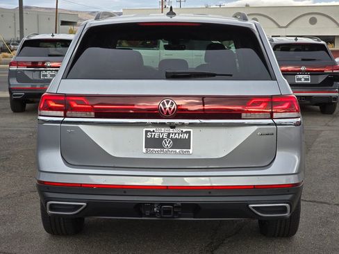 New 2026 Volkswagen Atlas SE image 4