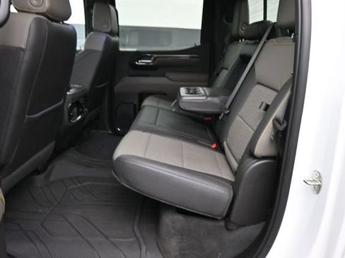Used 2022 Chevrolet Silverado 1500 ZR2 w/ Technology Package AWD/4WD image 25