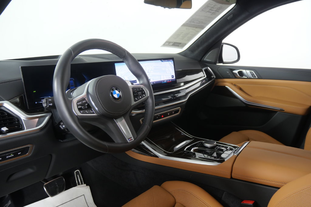 Certified 2026 BMW X7 xDrive40i w/ Dynamic Handling Package AWD/4WD image 13