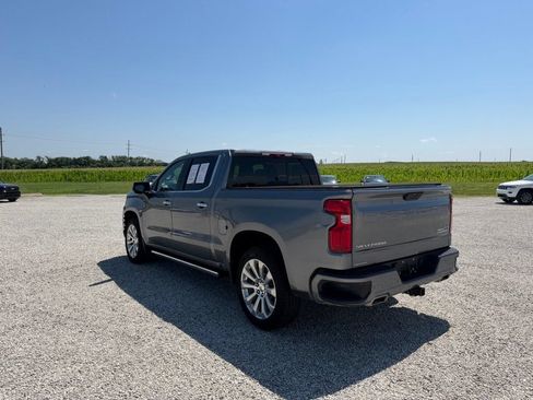 Used 2020 Chevrolet Silverado 1500 High Country w/ Technology Package AWD/4WD image 5