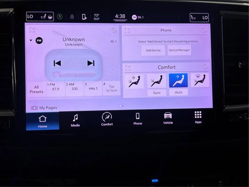 Used 2022 Chrysler Pacifica Touring-L FWD image 19