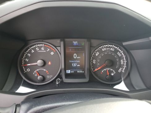 Certified 2022 Toyota Tacoma SR AWD/4WD image 24