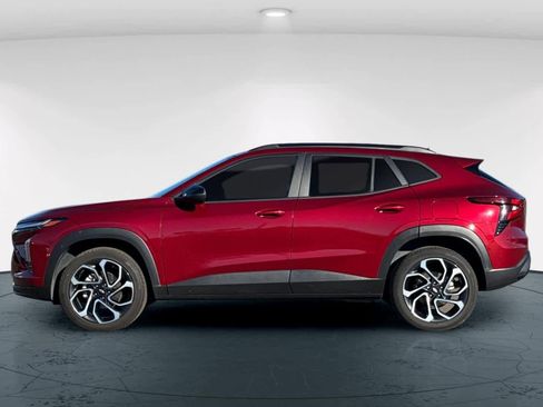 Used 2024 Chevrolet Trax RS w/ Driver Confidence Package image 9