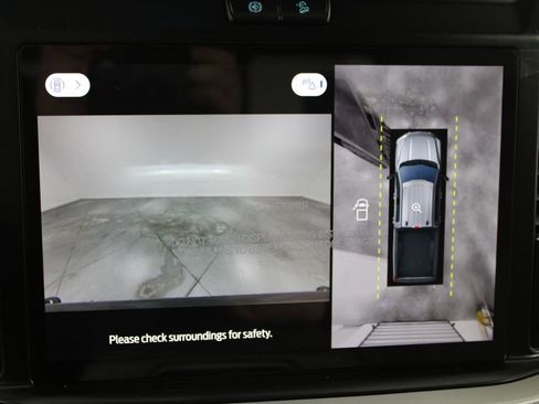 New 2026 Ford F250 XLT w/ XLT Premium Package image 57