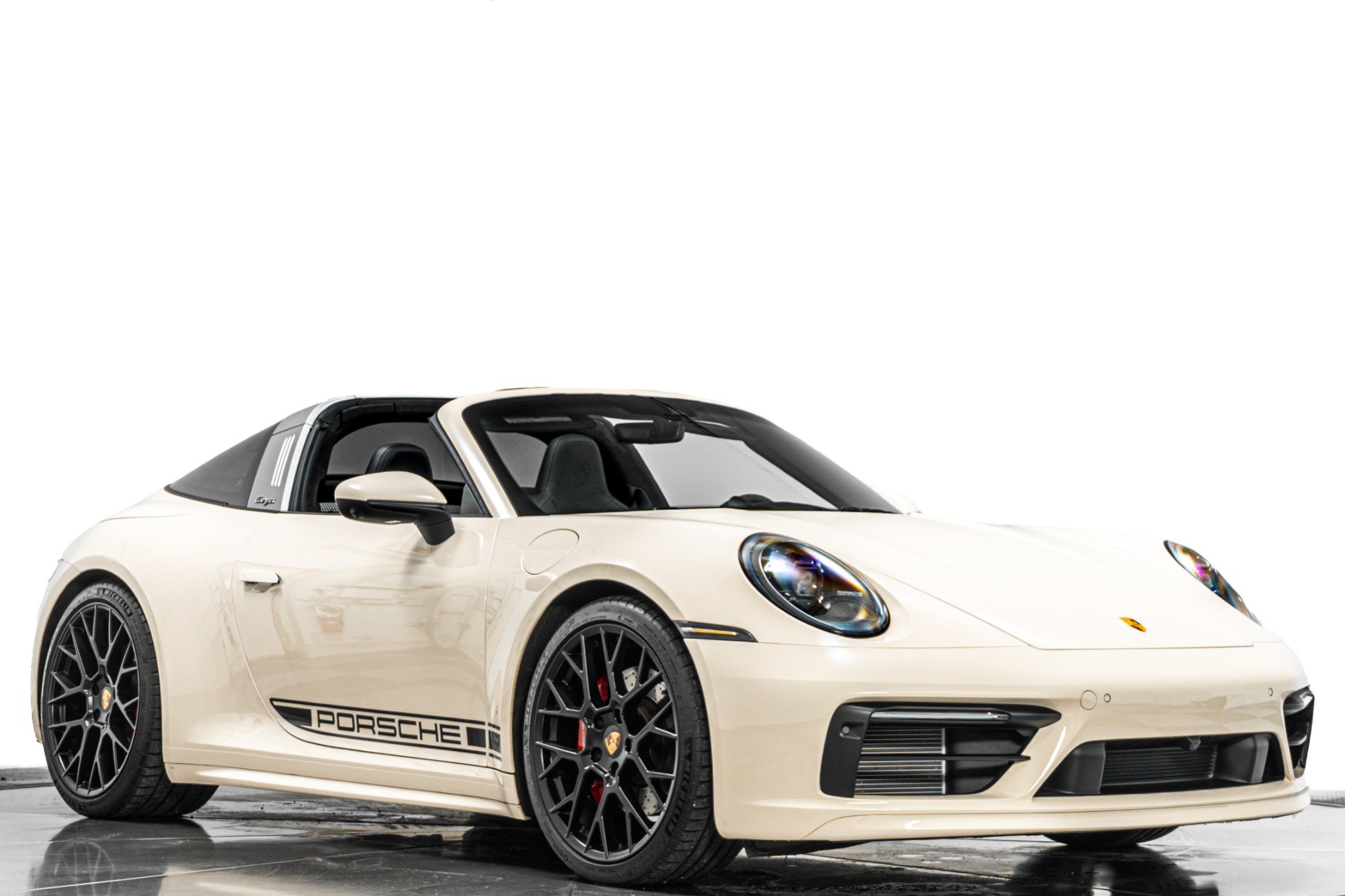 Used 2024 Porsche 911 Targa 4S AWD/4WD image 37