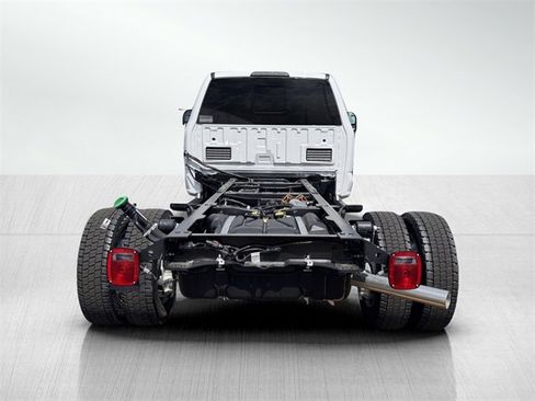 New 2025 Ford F450 XL image 4