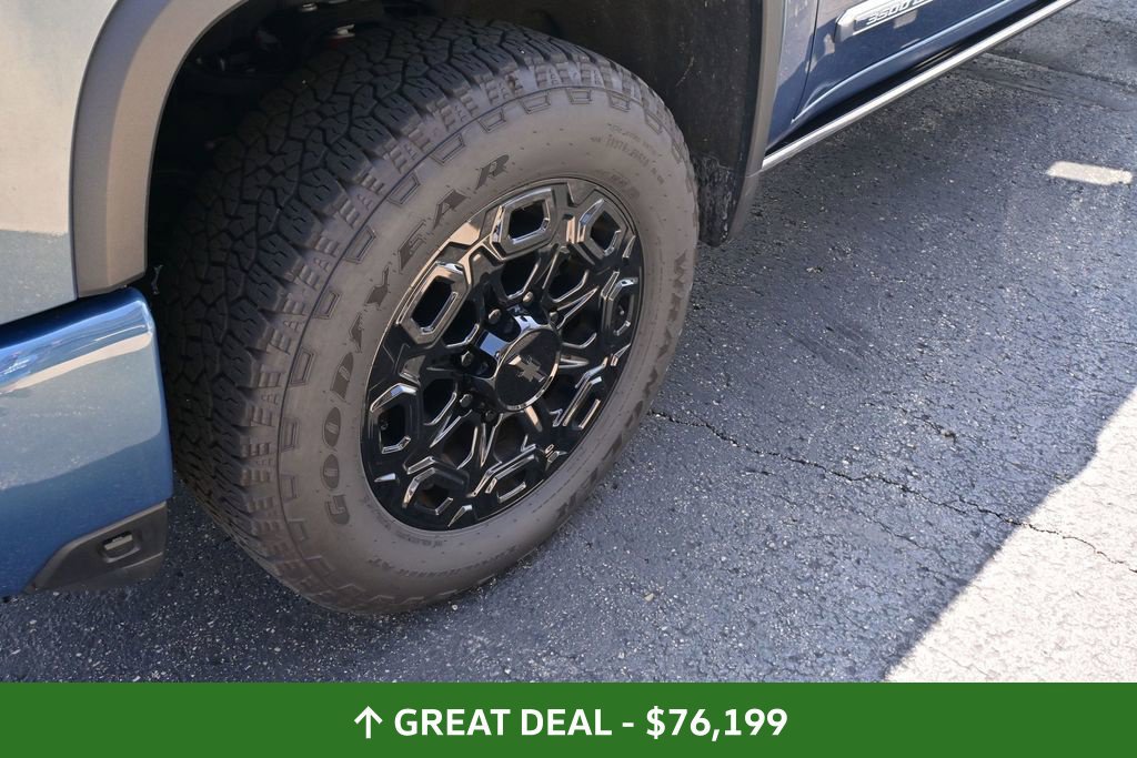 Used 2026 Chevrolet Silverado 3500 High Country w/ High Country Premium Package AWD/4WD image 15