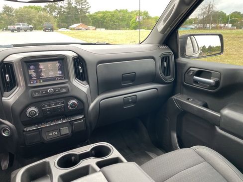 Used 2022 Chevrolet Silverado 1500 Custom image 22